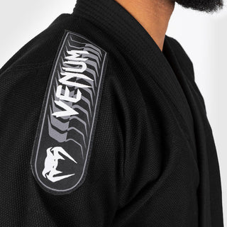 Gi BJJ Venum Pierwszy