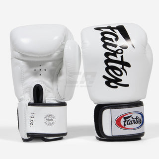 Rękawice do Muay Thai Fairtex BGV19 Deluxe Biały