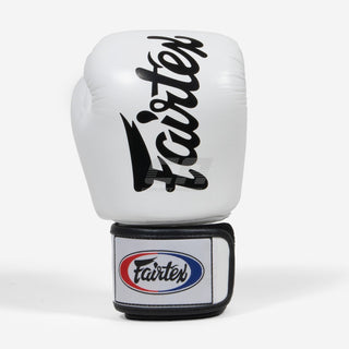Rękawice do Muay Thai Fairtex BGV19 Deluxe Biały