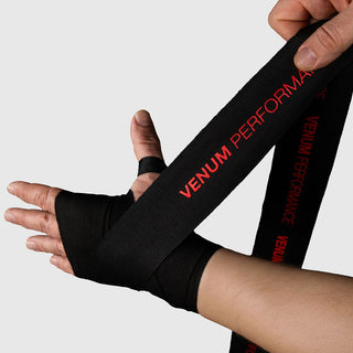 Bendaggi fasce mani Venum Kontact Evo Amazonia Reborn Nero-rosso-Combat Arena