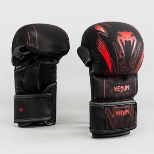 Rękawice MMA Venum Amazonia Reborn czarno-czerwony-Combat Arena