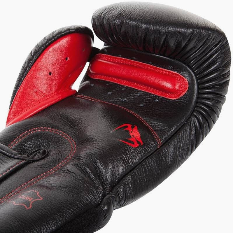 VENUM／ヴェナム ボクシンググローブ Giant 3.0 Boxing Gloves