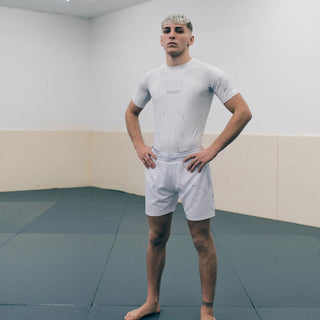 Pantaloncini MMA Manto Shield Bianco-Combat Arena