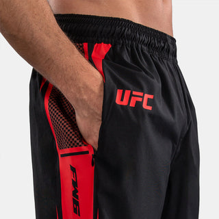 Spodenki treningowe Venum UFC Fight Week Unity czarno-czerwone 