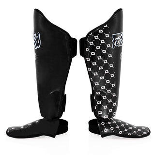 Ochraniacze piszczele Fairtex Zawody SP5 z ochraniaczami na stopy Czarny 