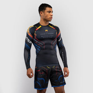 Rashguard Venum Tekken 8 Yoshimitsu długi rękaw czarno-pomarańczowy 