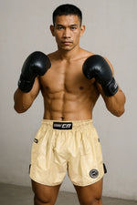 Spodenki Kick-Thai Combat Arena Light Tech Kremowy biały 